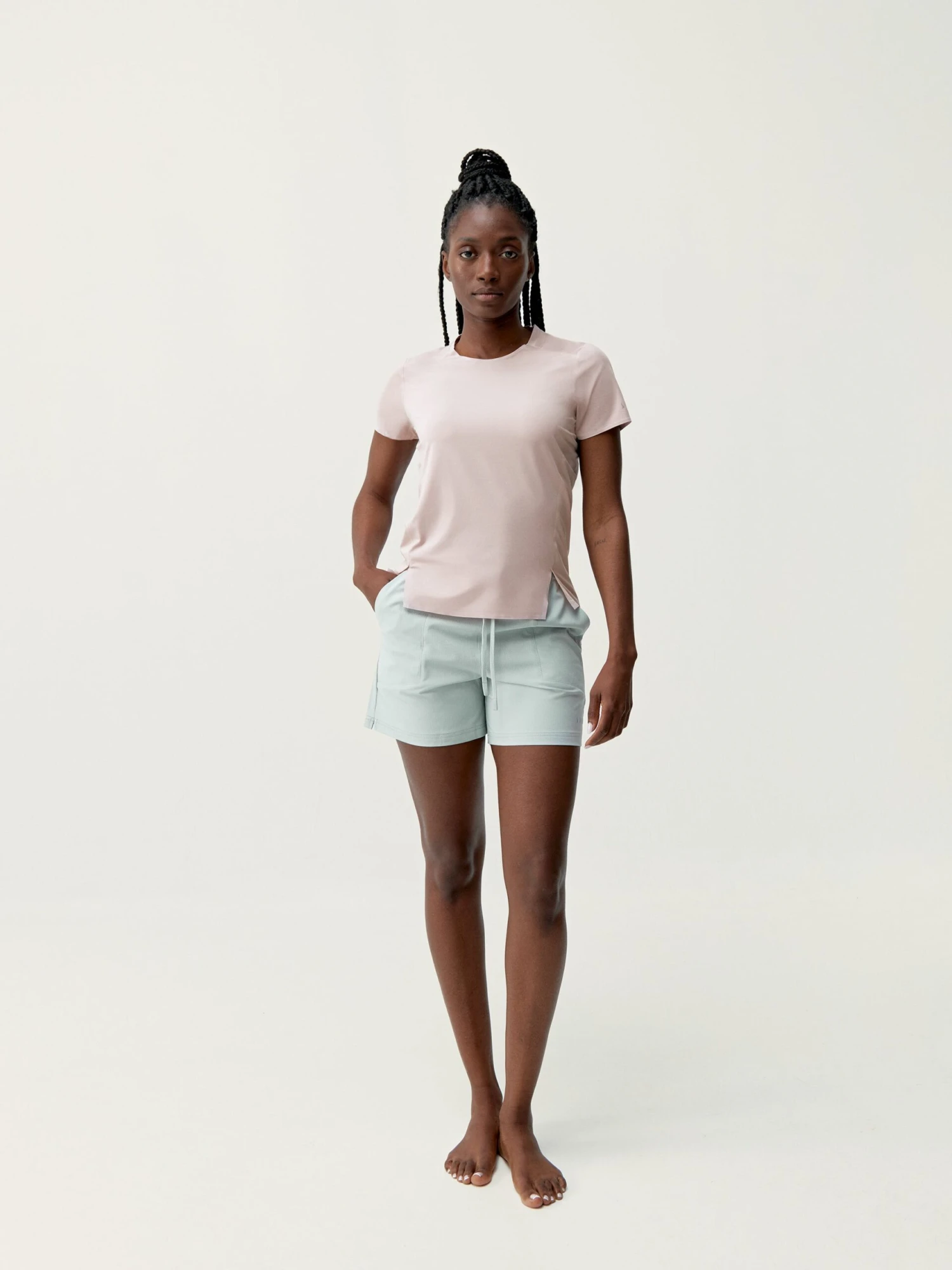 Born Living Yoga Short Lizara Grey Soft - Imagen 3