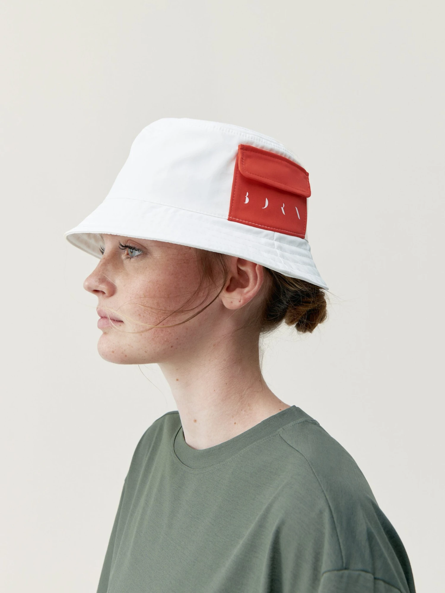 Born Living Yoga Bucket Sun Coral Bright - Imagen 4