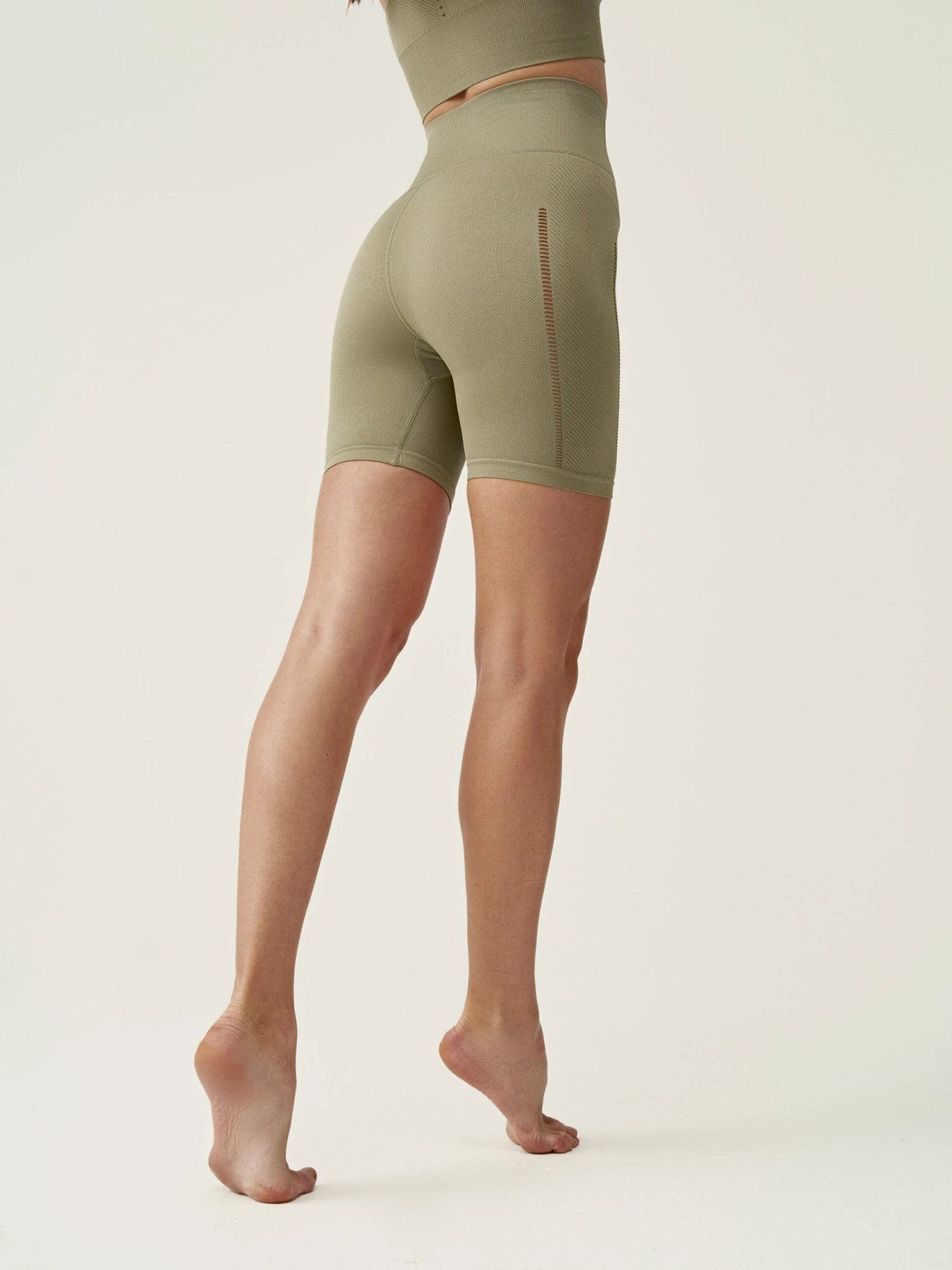 Born Living Yoga Short Sunset Laurel - Imagen 2