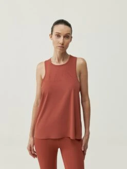 Born Living Yoga Shirt Union Henna Zen