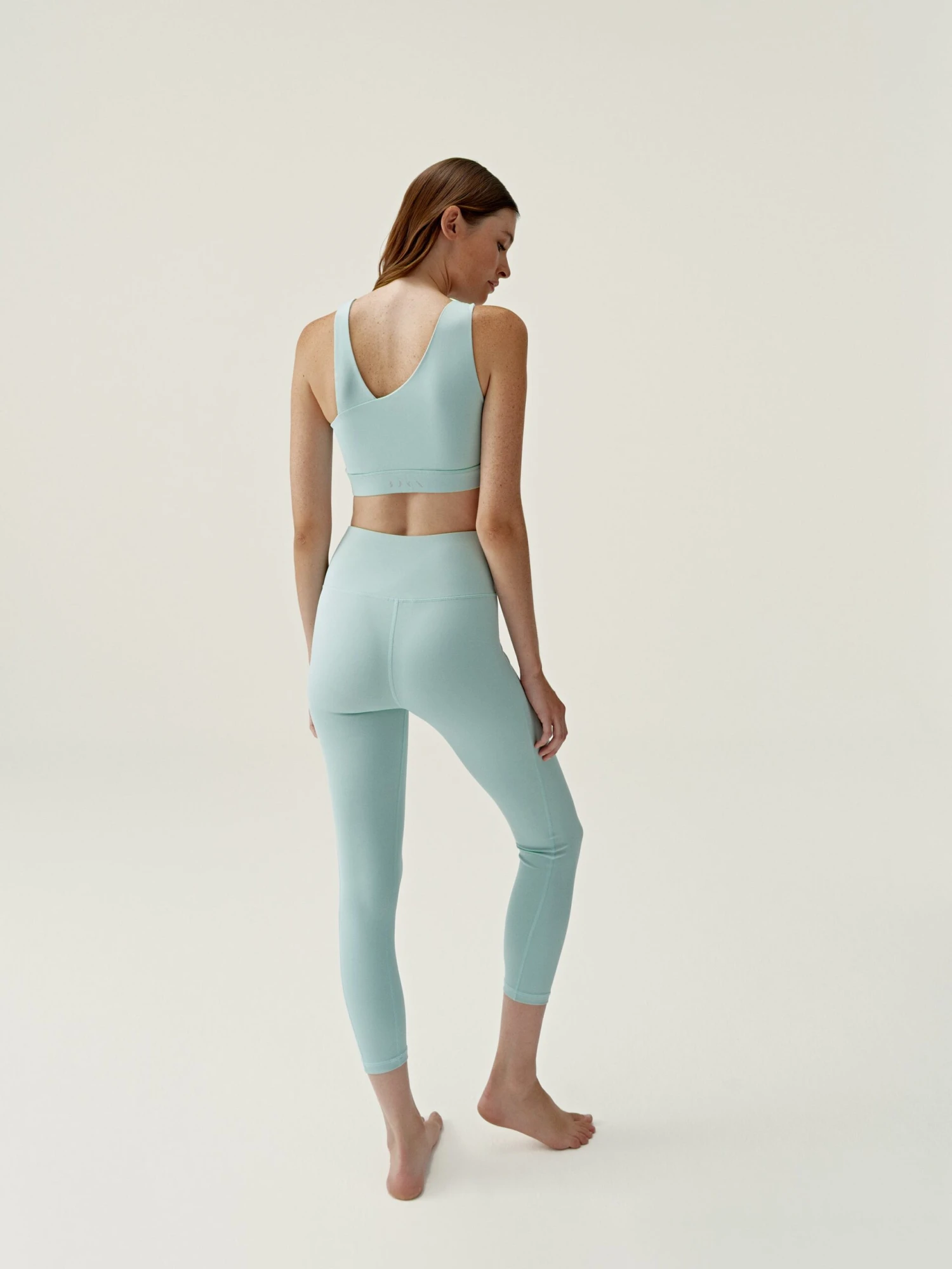 Born Living Yoga Legging Chloe Blue Ice - Imagen 5
