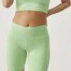 Born Living Yoga Short Daira Juice/White