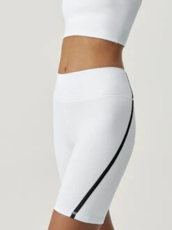 Born Living Yoga Short Daira White/Black