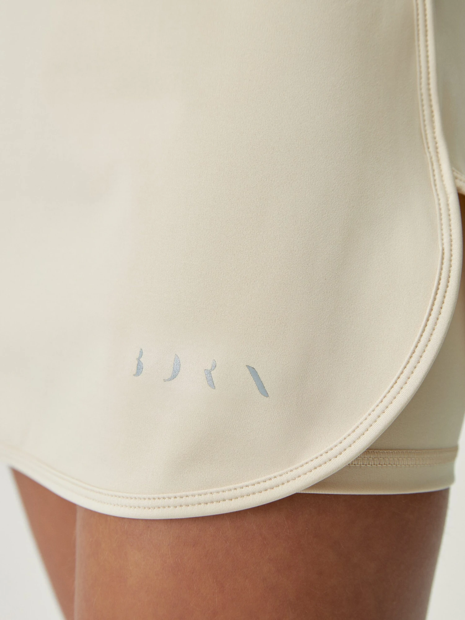Born Living Yoga Skirt Gadea Oat Milk - Imagen 3