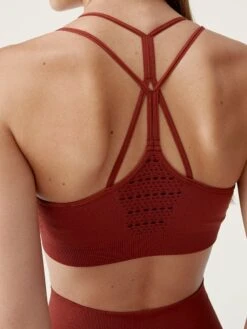 Born Top Hatha Tierra