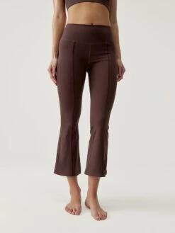 Born Living Yoga Legging Jin Flare Cacao