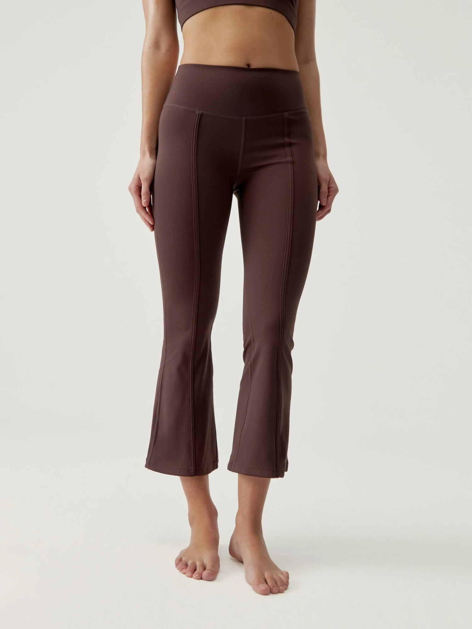 Born Living Yoga Legging Jin Flare Cacao