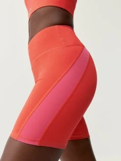 Born Living Yoga Short Latika Coral Bright/Fuxia Bright