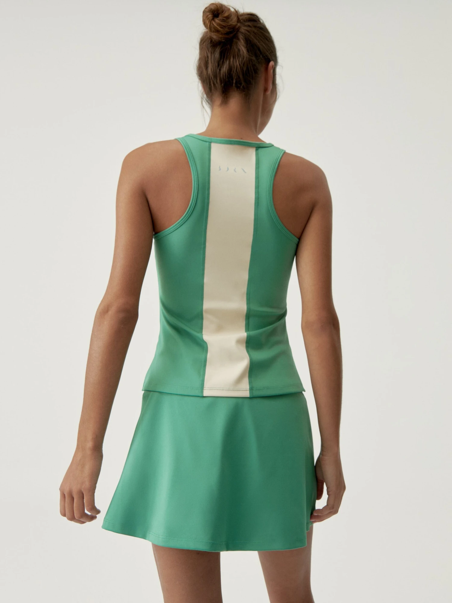 Born Living Yoga Shirt Laver Green Foliage/Oat Milk - Imagen 2