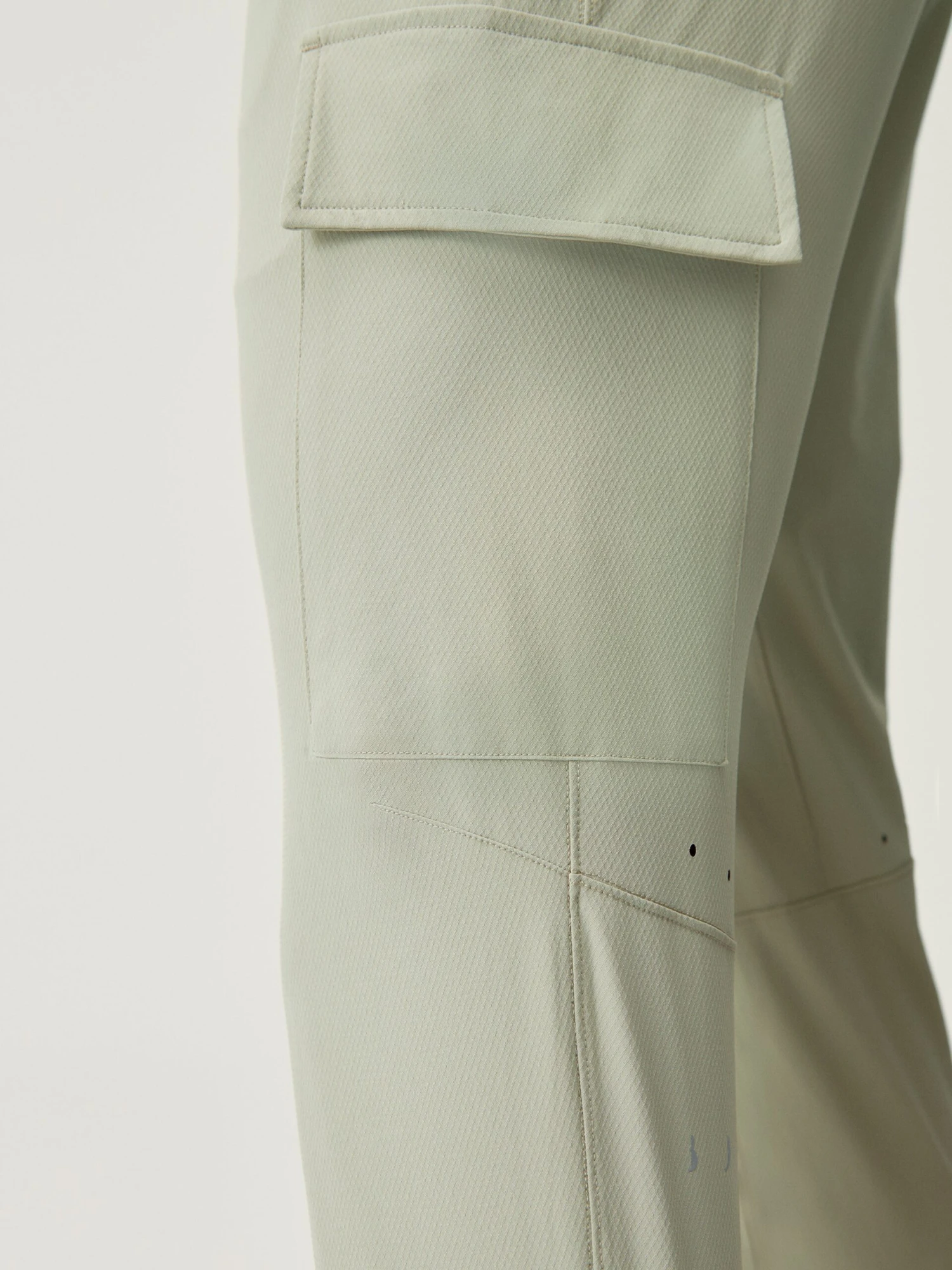 Born Living Yoga Jogger Minho River Stone - Imagen 7