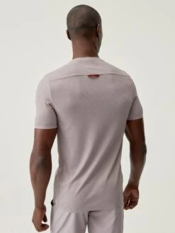 Born Living Yoga T-Shirt Nager Chalk