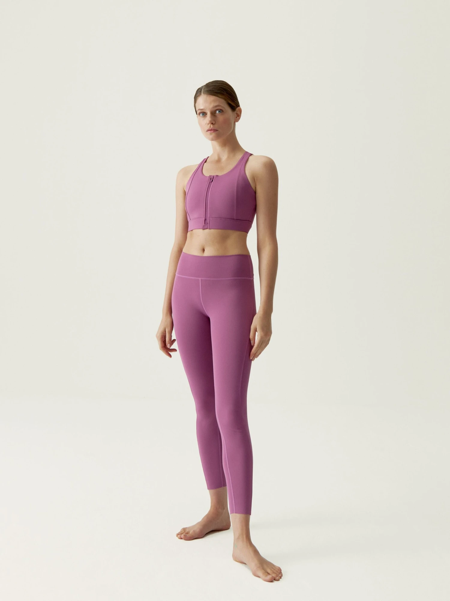 Born Living Yoga Top Ona Purple Orion - Imagen 6