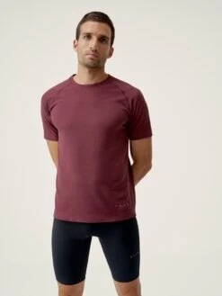 Born Living Yoga T-Shirt Otawa Dark Cherry