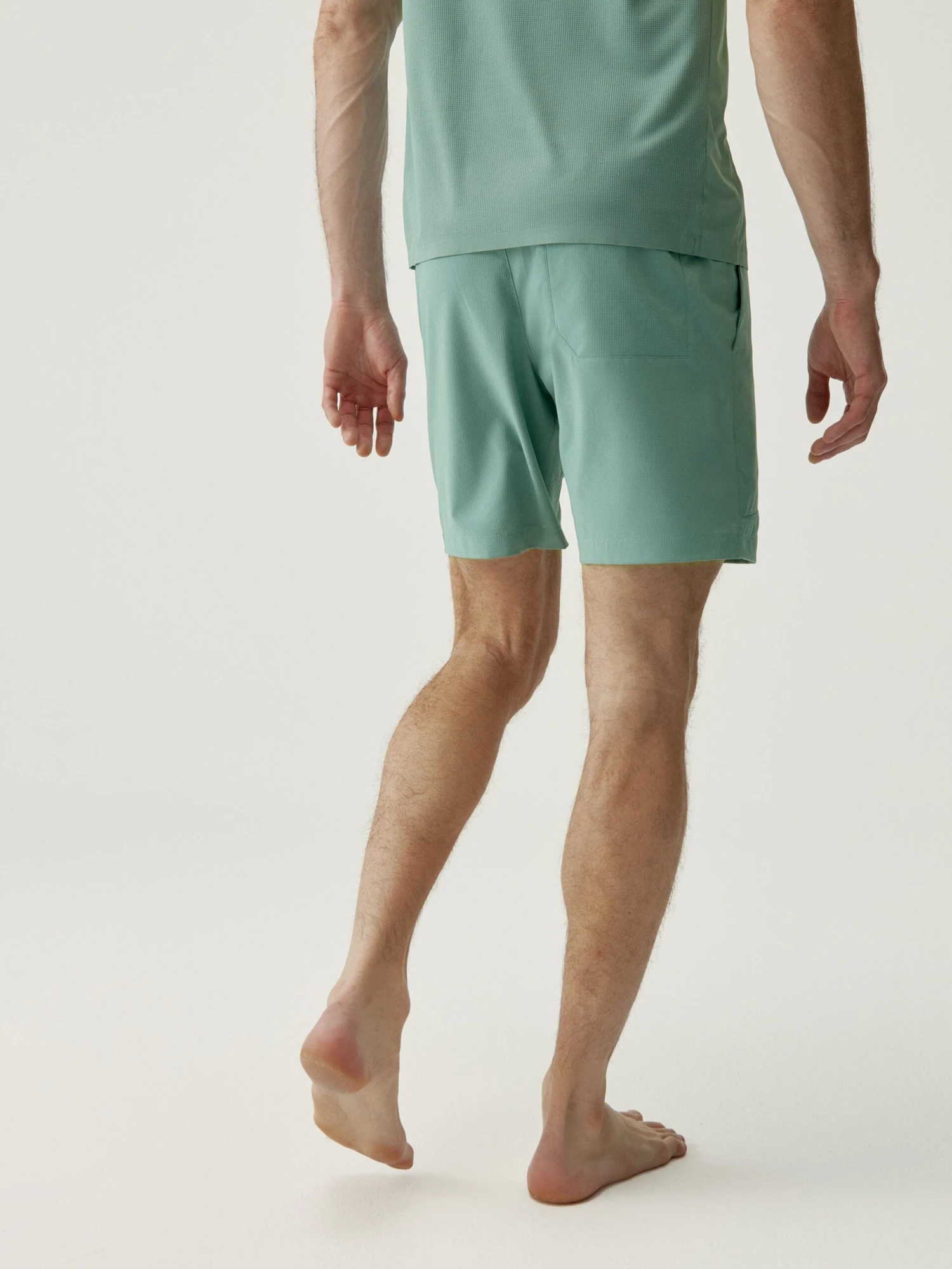Born Living Yoga Short Rhein Salvia Green - Imagen 2