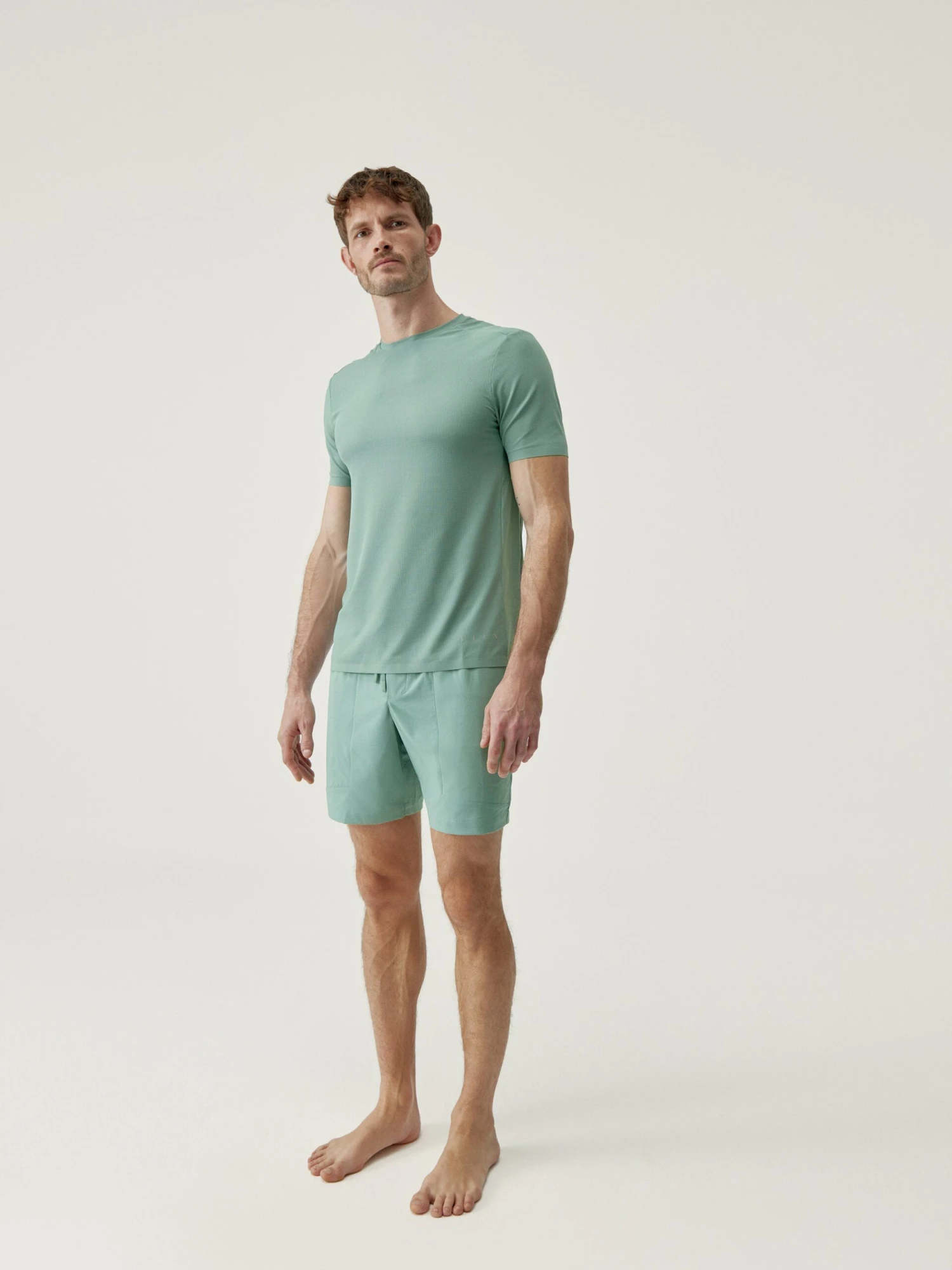 Born Living Yoga Short Rhein Salvia Green - Imagen 5