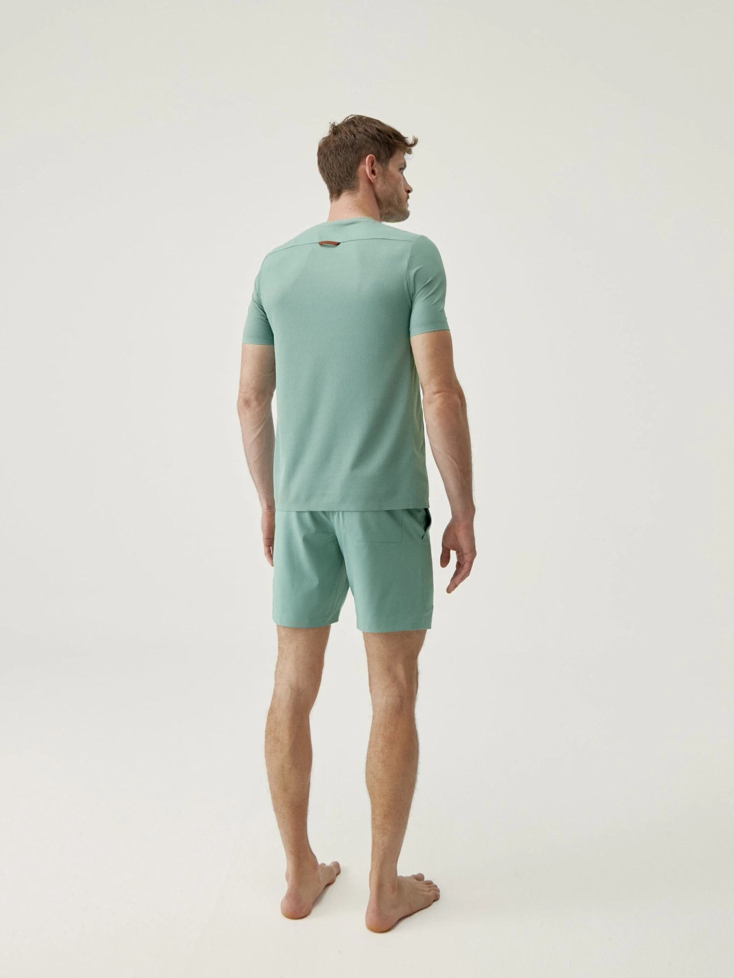 Born Living Yoga Short Rhein Salvia Green - Imagen 6