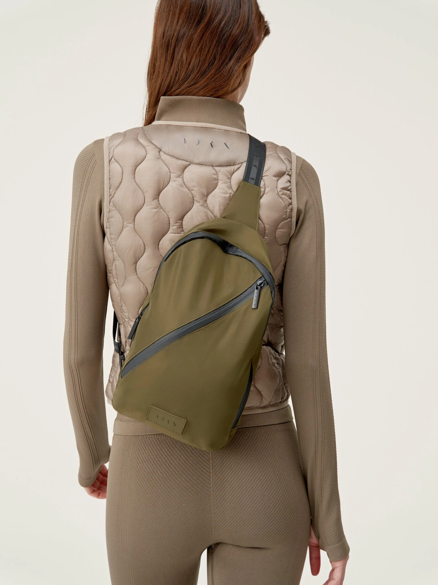 Born Living Yoga Bag Stow Dark Olive - Imagen 2