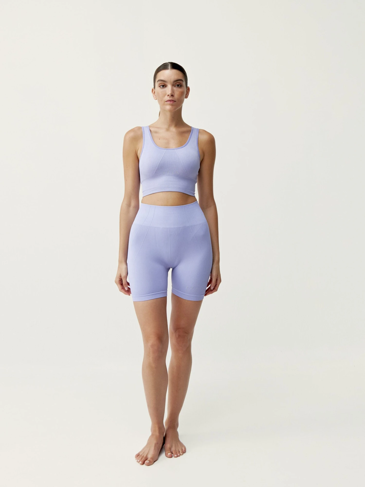 Born Living Yoga Top Urdhva Lavanda Bright - Imagen 4