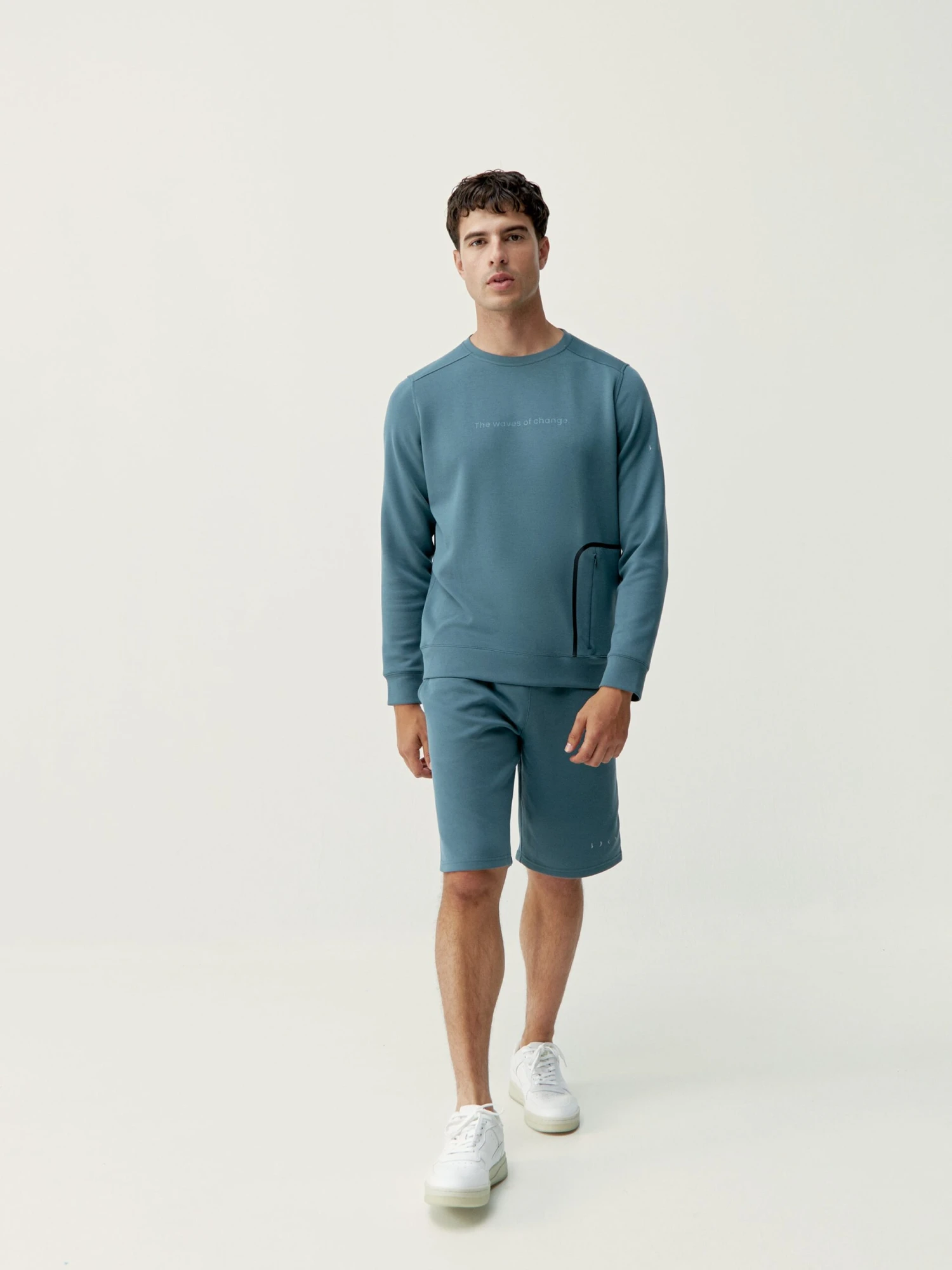 Born Living Yoga Short Yangtse Grey Green - Imagen 3