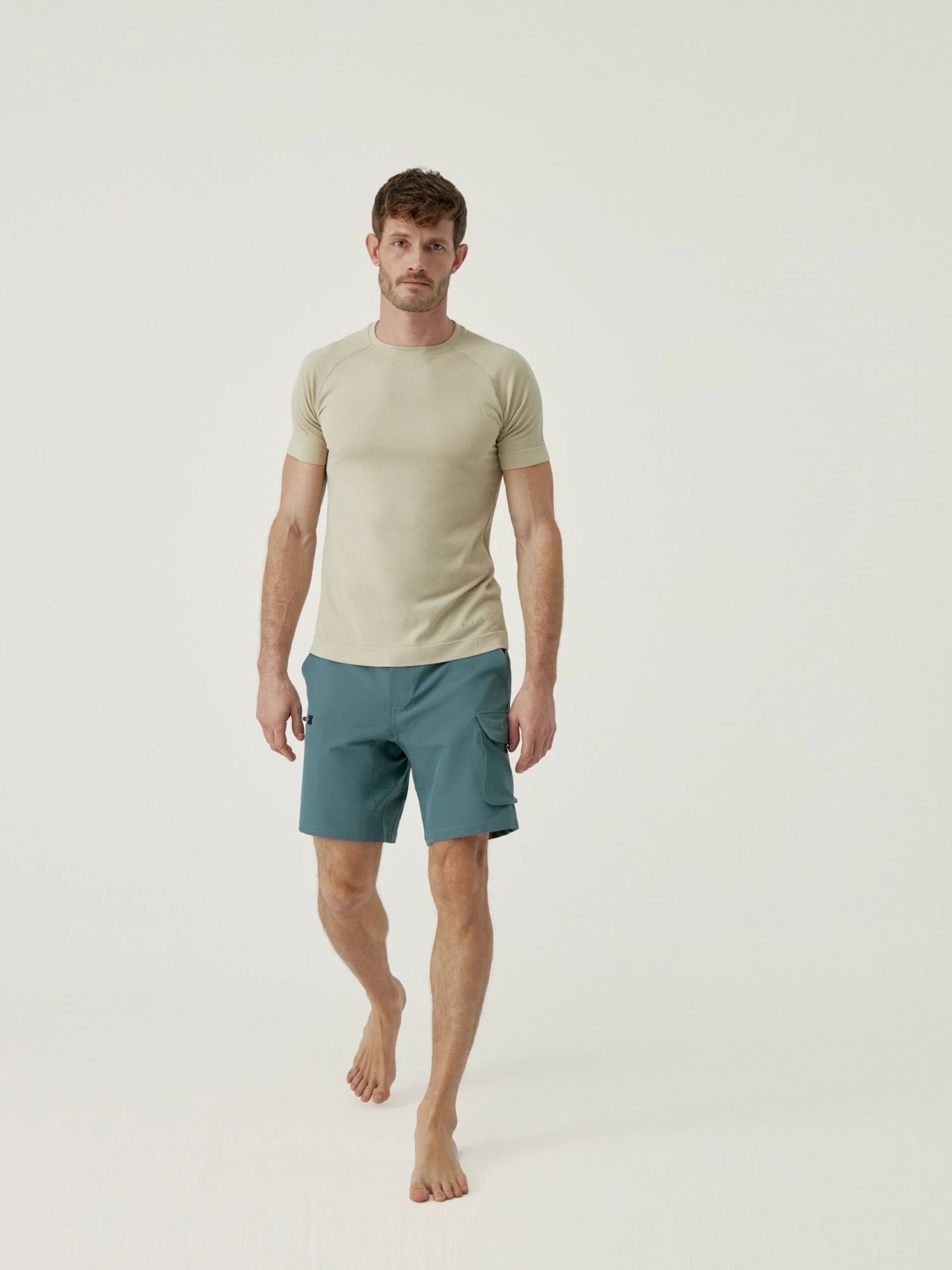Born Living Yoga Short Yukon Grey Green - Imagen 6