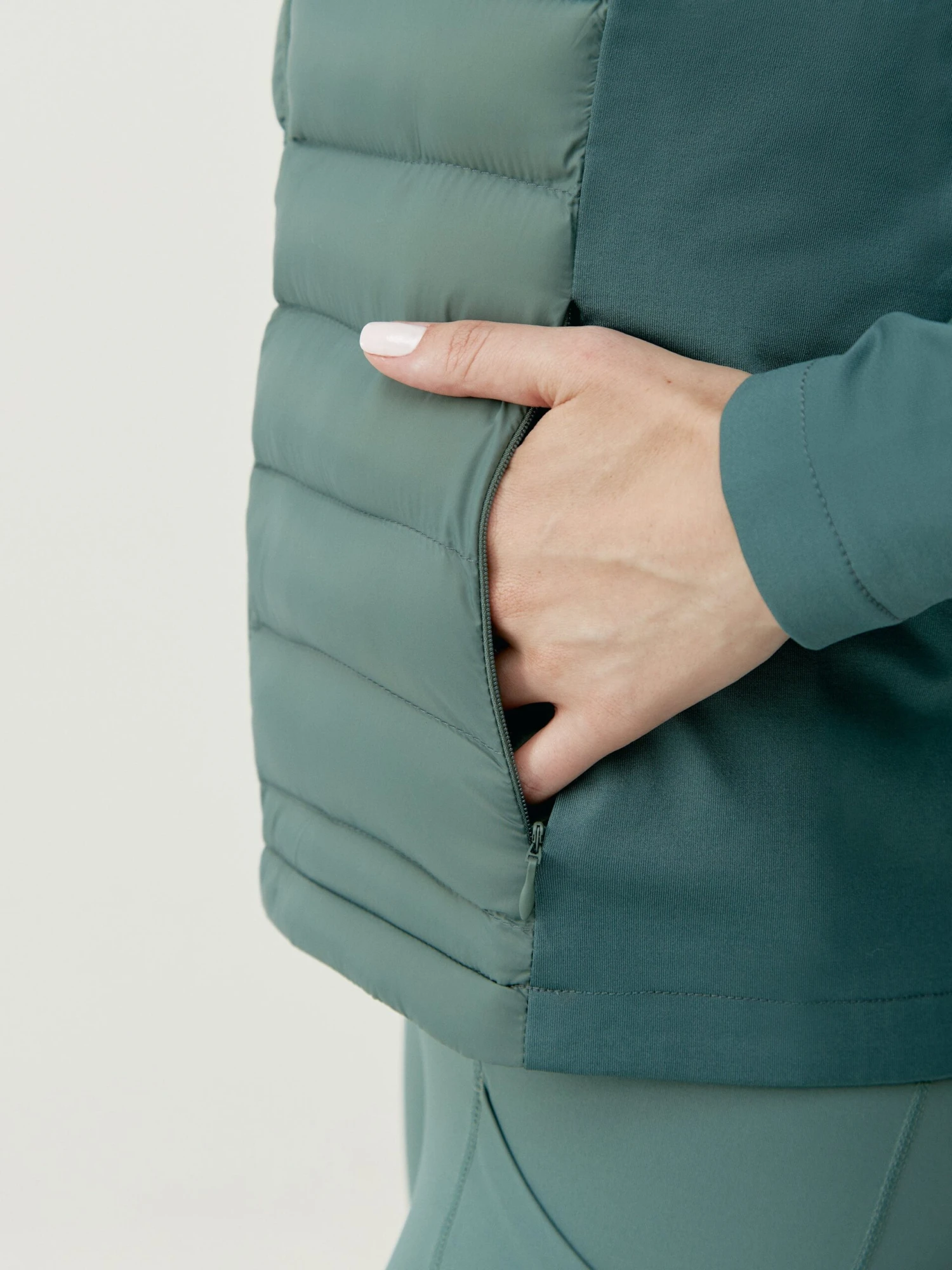 Born Living Yoga Jacket Zuri Oregano - Imagen 6